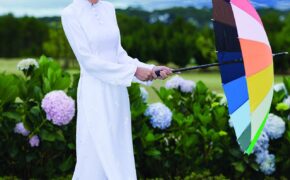 Cho nữ sinh một mùa tựu trường sáng trong